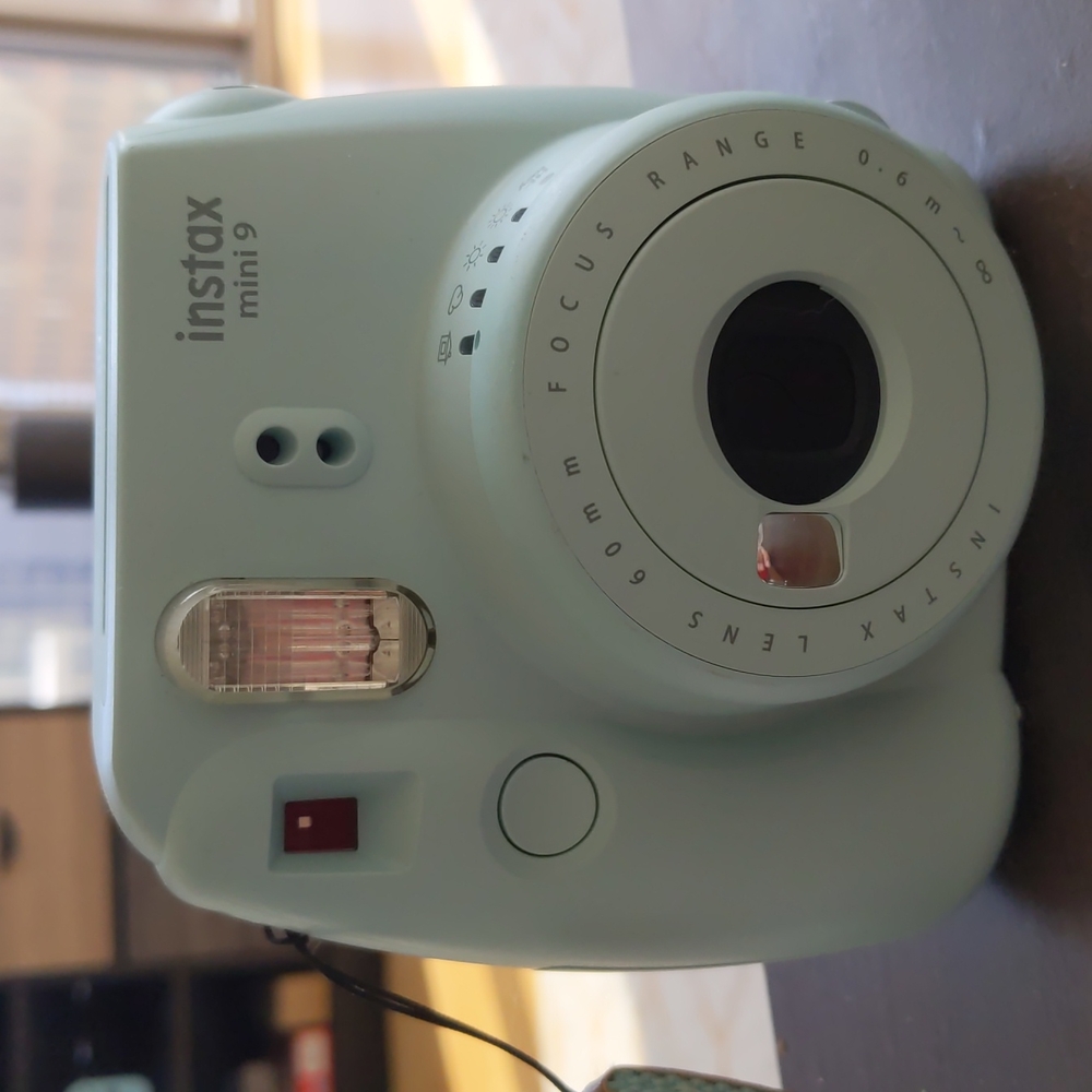 Fujifilm Instax Mini 9 camera